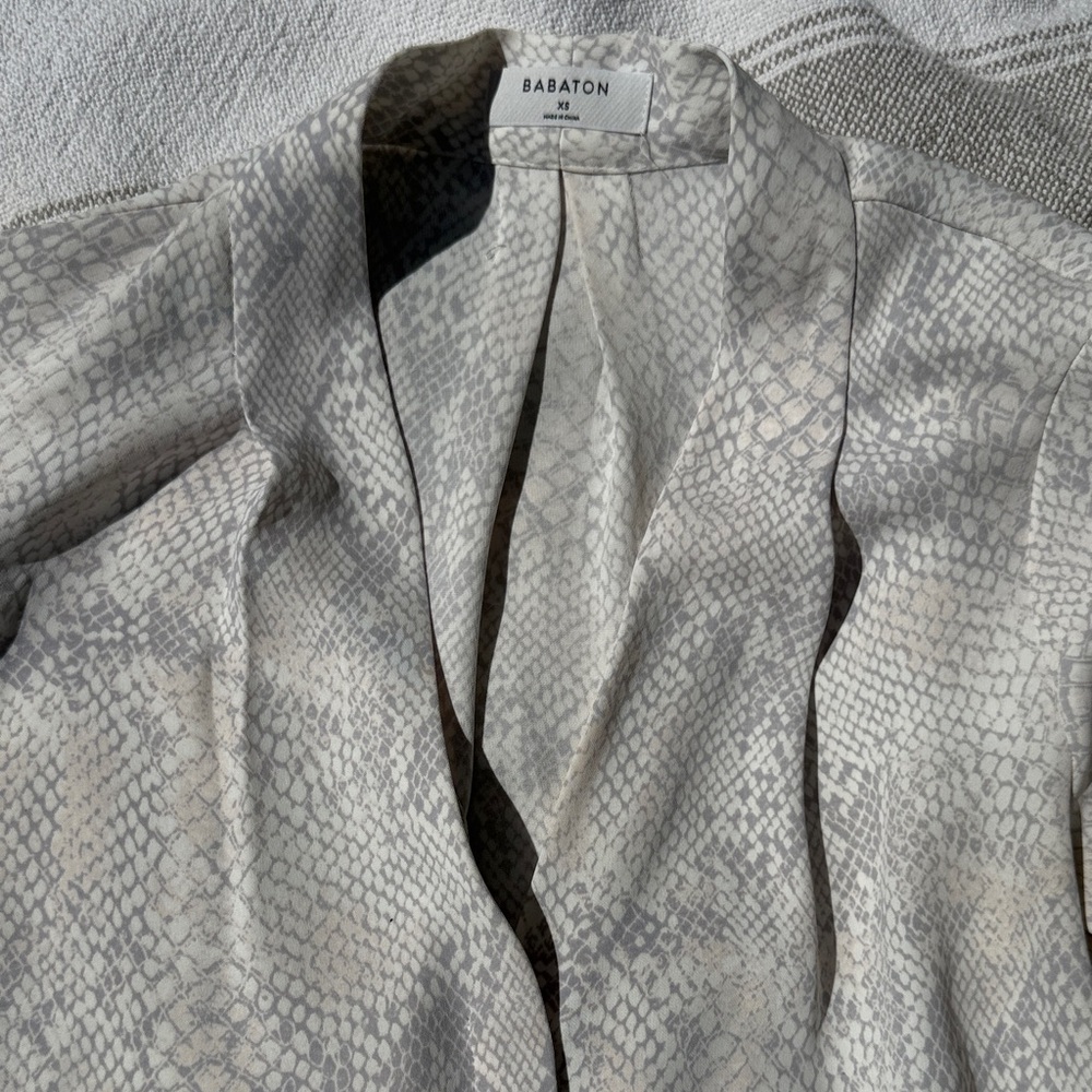 Babaton Ivory and light grey Blouse